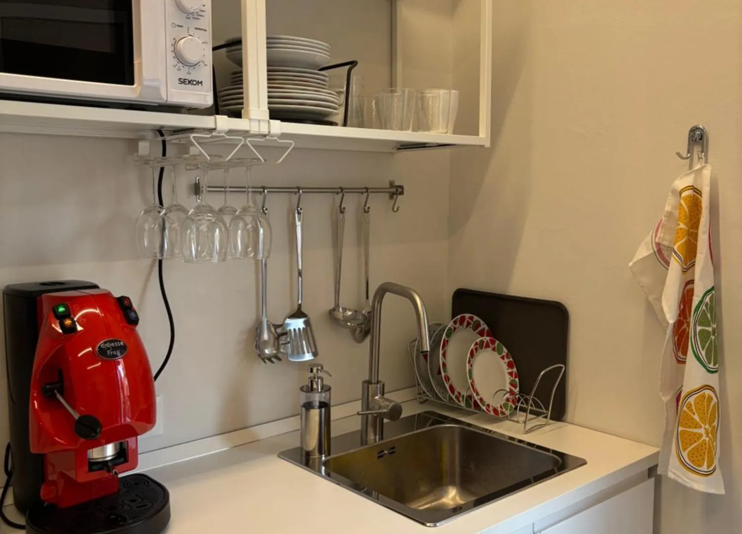 Giulia'S Apartment アルタヴィッラ・ミリーチア